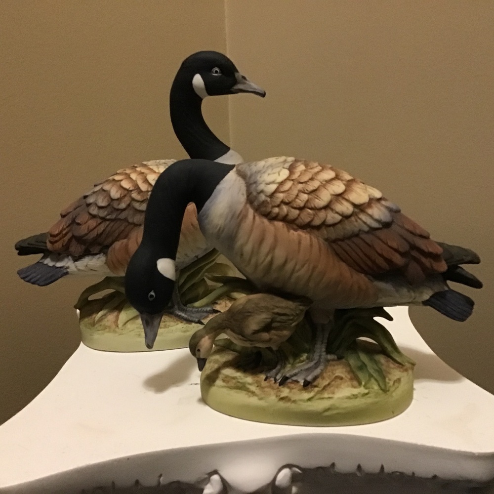 Canada Goose  Figurines Set of 2